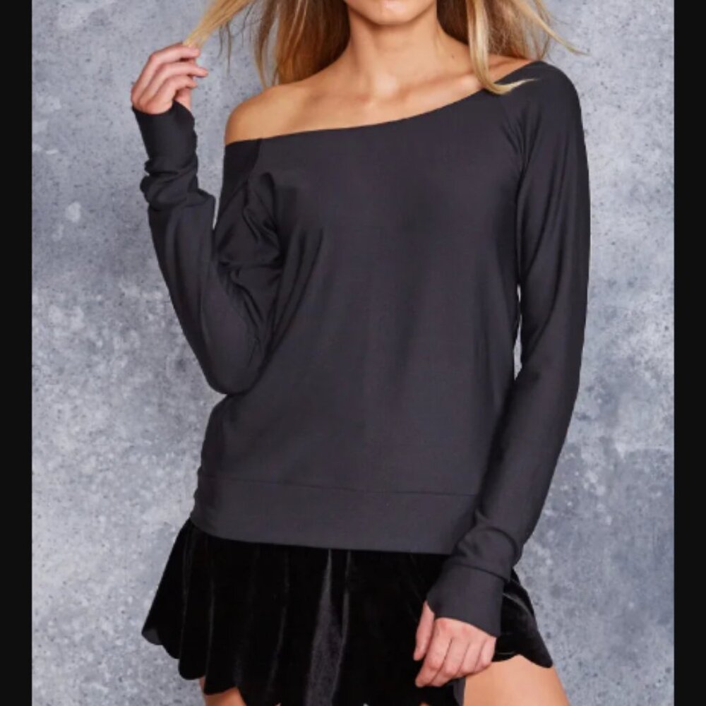 Black Milk Off The Shoulder Sweater size XS